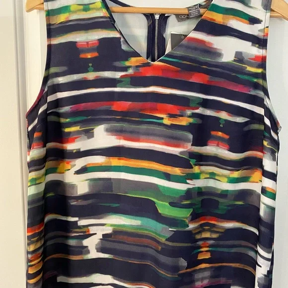 Sleeveless blouse - Picture 1 of 3